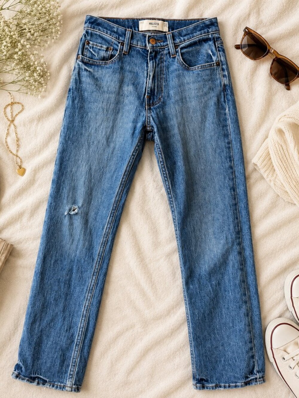 Hollister Straight Leg Jeans W28 L30 Medium Wash Denim Y2K Casual Basic